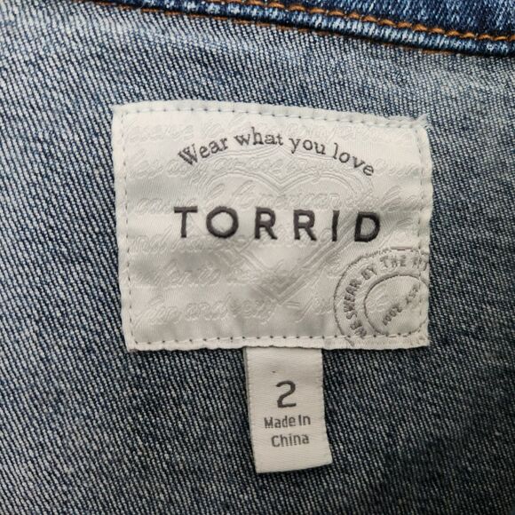 Torrid Women's Denim Jacket Plus Size 2 Medium Wash Stretch Long Sleeve Trucker - Picture 11 of 12